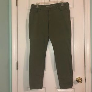 Women’s old navy low rise rockstar jeans
